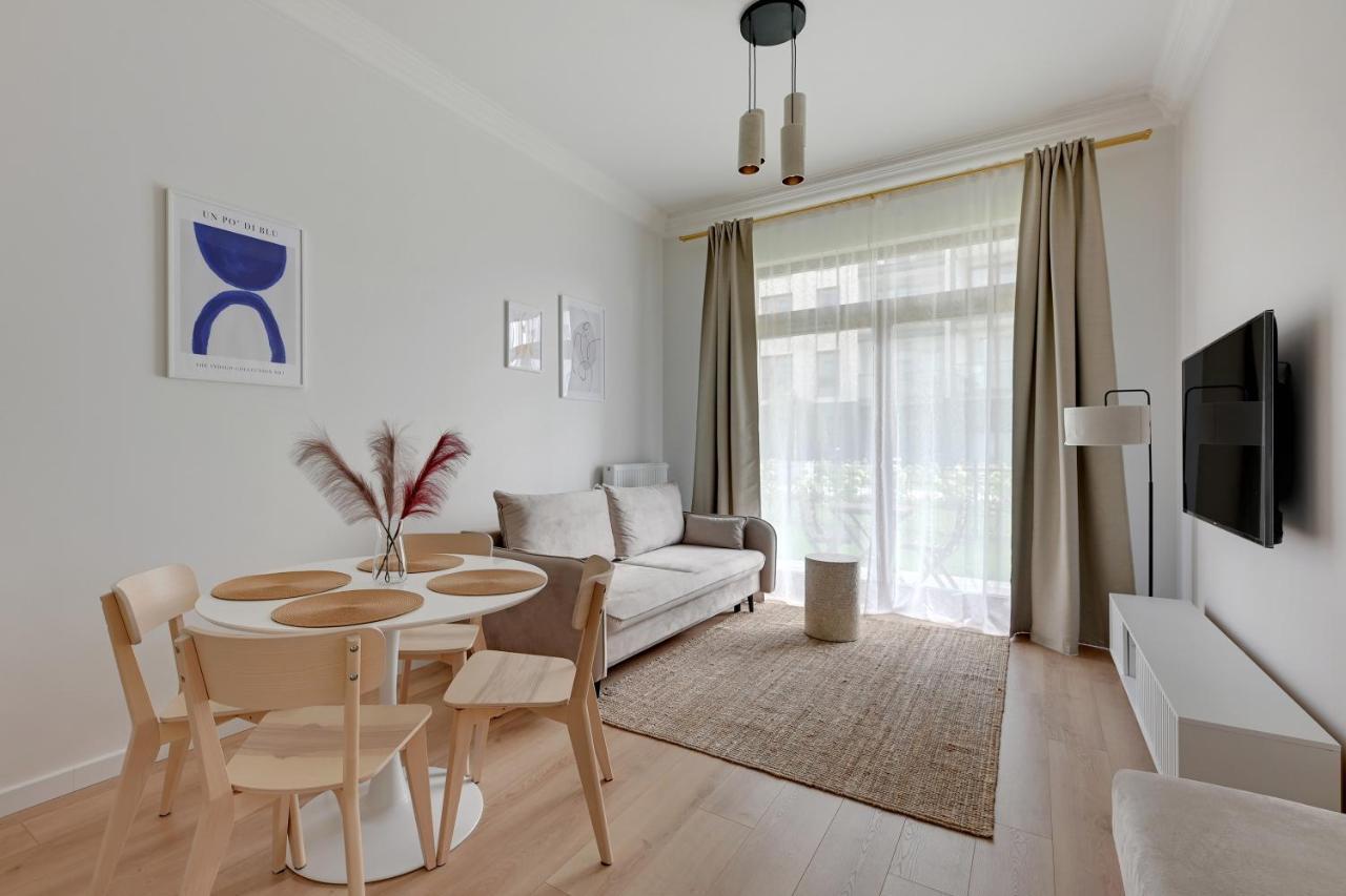 Zajezdnia Wrzeszcz Seaside & Parking By Downtown Apartments Гданск Екстериор снимка