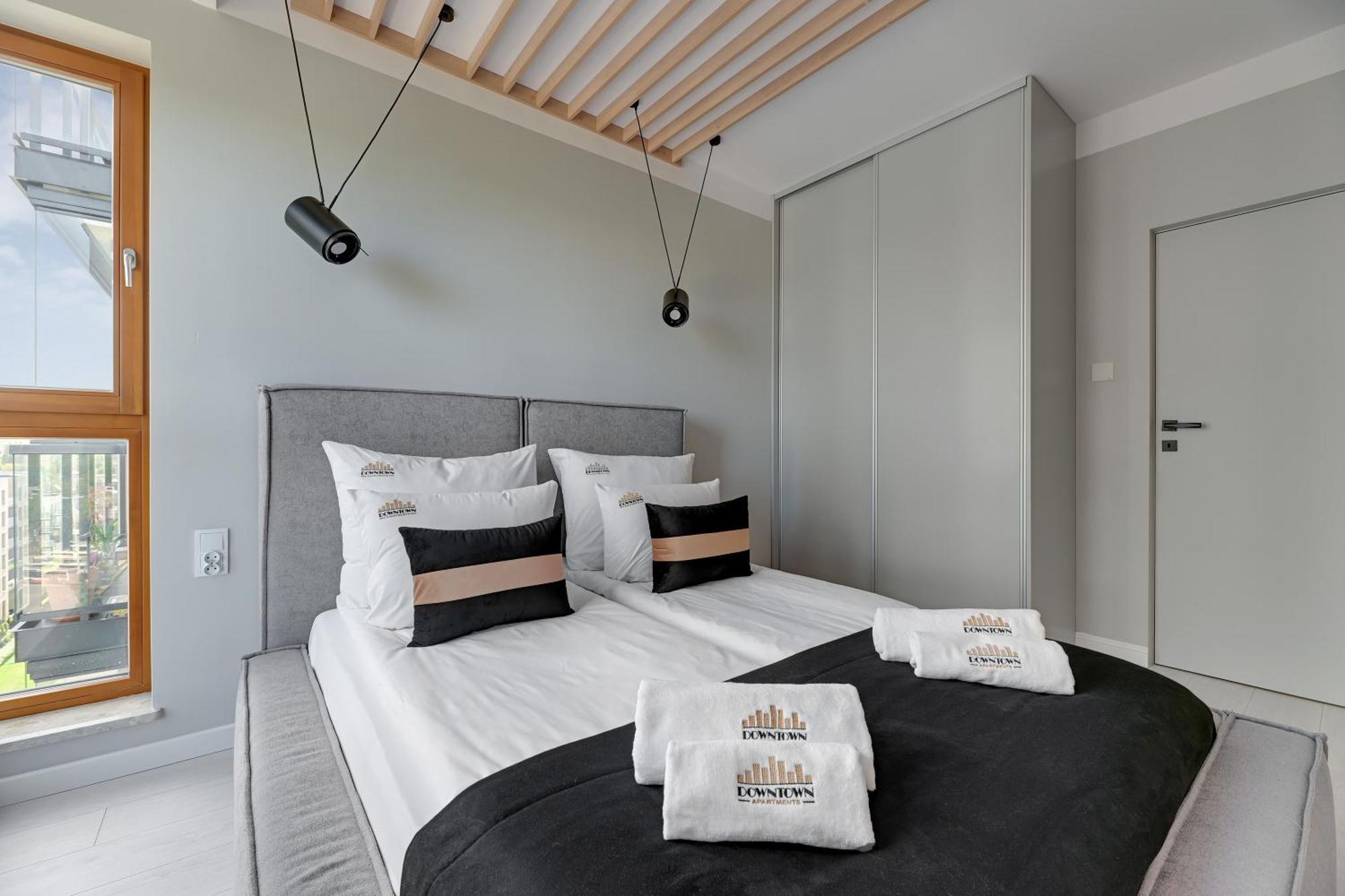Zajezdnia Wrzeszcz Seaside & Parking By Downtown Apartments Гданск Екстериор снимка